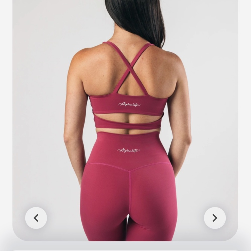 Alphalete surface altitude bra- candy apple